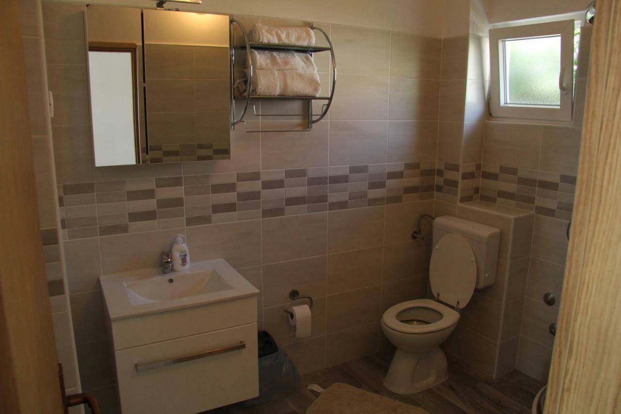 Novalja Inn 2 Zewnętrze zdjęcie