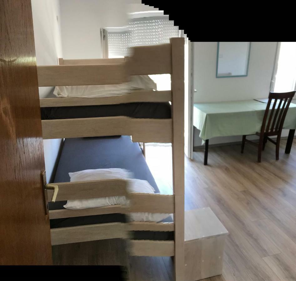 Novalja Inn 2 Zewnętrze zdjęcie
